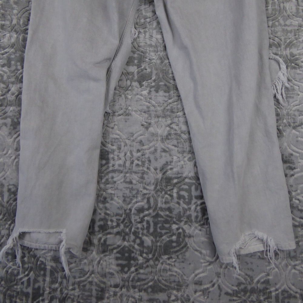 American Eagle Mom Jeans Size 12 Gray Light Wash Stretch Destroyed Distressed - Picture 8 of 16